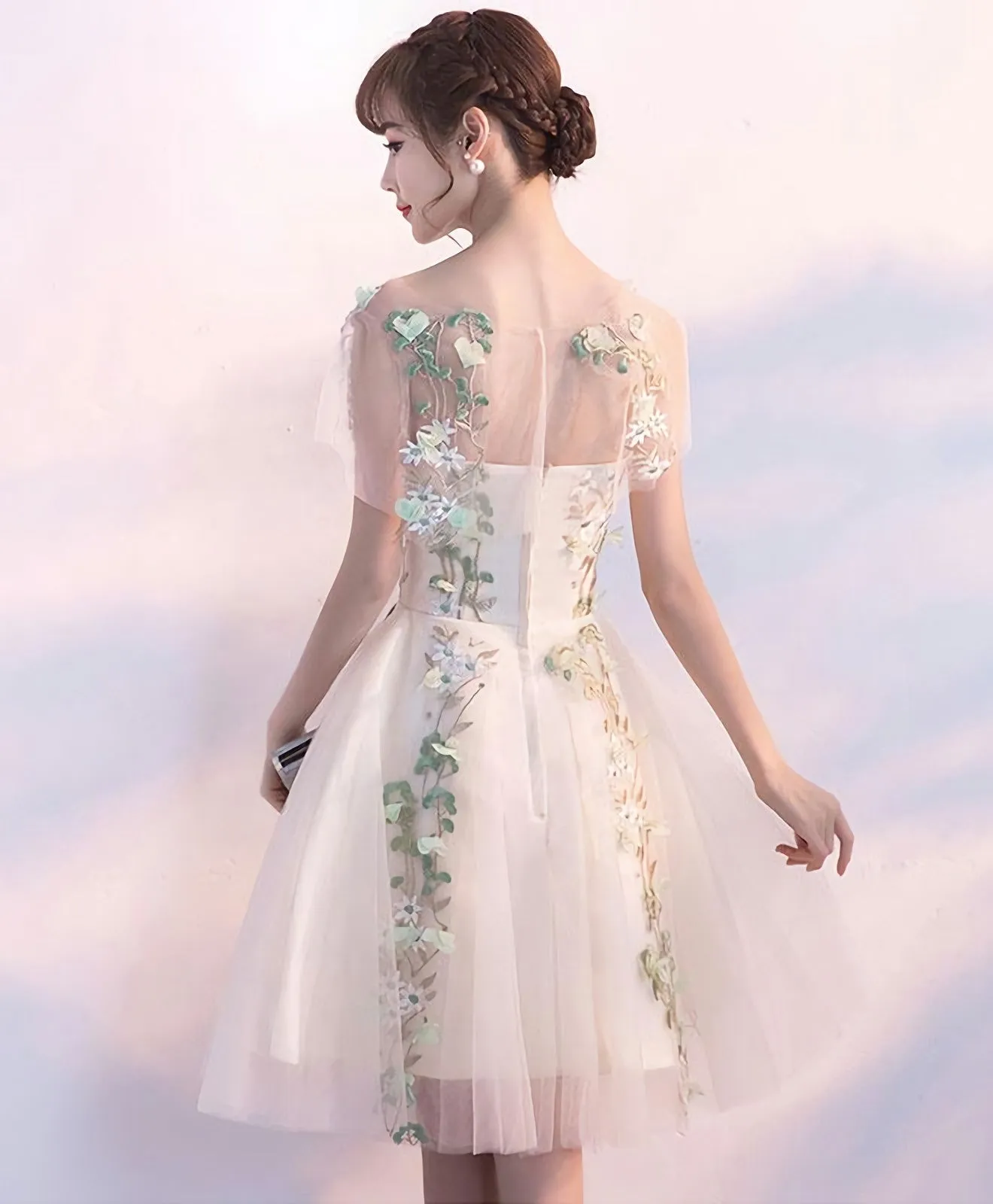 Champagne Tulle Lace Applique Short Prom Dress Homecoming Dress